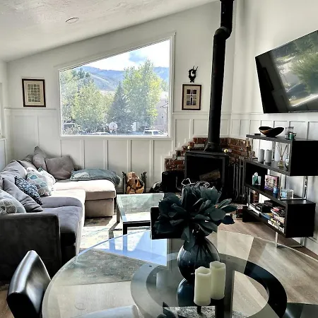 Spacious 4Br Mountain View 5 Min To Pc Resort